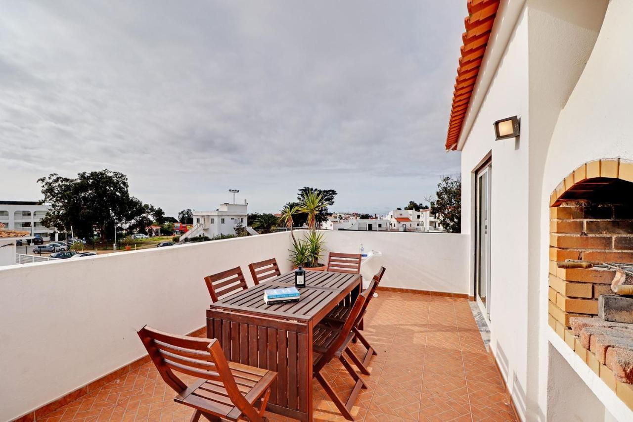 Albufeira Central By Homing Екстер'єр фото